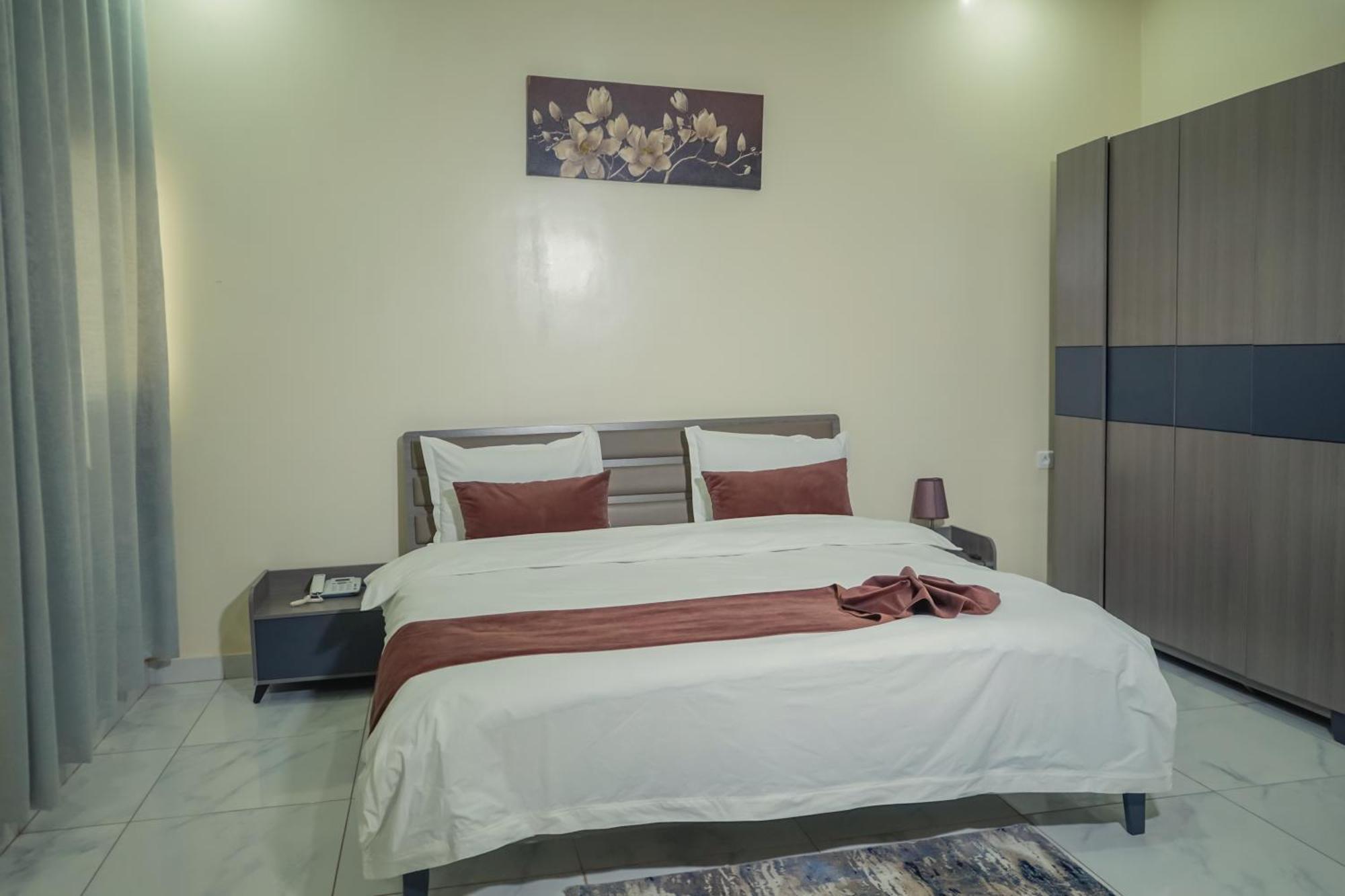 Urban Hotel Nouakchott Bagian luar foto